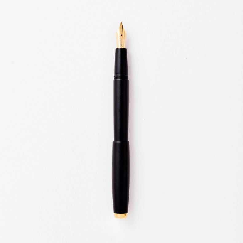 Black Studio Fountain Pen