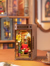 DIY Miniature House Book Nook Kit: Bookstore