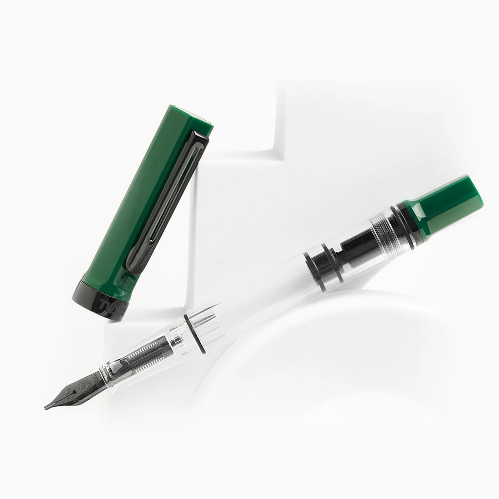 Eco Irish Green + Onyx Fountain Pen