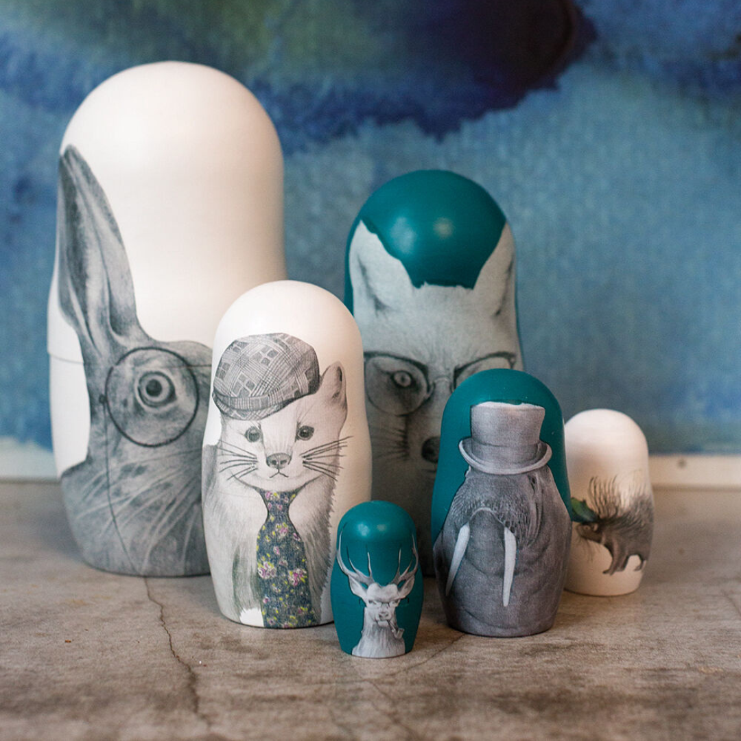 E+E Framily Nesting Dolls